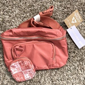 LAST CALL!! Rust Madden Girl Fanny Pack with Earbud Case NWT
